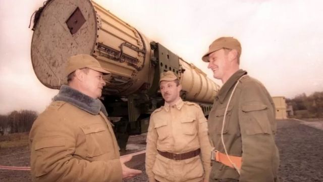 On June 1, 1996, the last missile launcher from Ukraine was delivered to Russia
