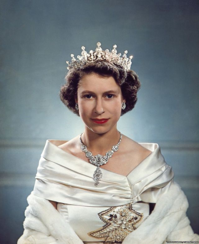 الملكة إليزابيث الثانية في عام 1951