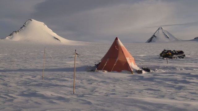 Antarctic camp