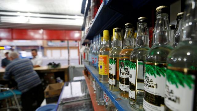 Алкогольные напитки в магазине