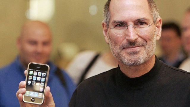 Steve Jobs waxa uu ahaa ninkii asaasay shirkadda Apple