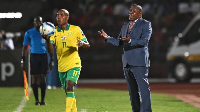 Mashaba était sous pression depuis que l'Afrique du Sud ne s'est pas qualifiée pour la CAN 2017.