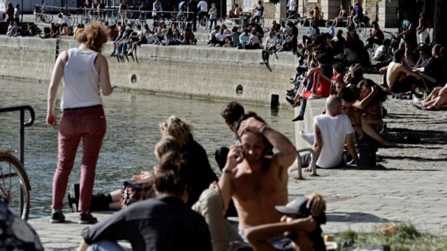 La vida en París una semana después del levantamiento de la cuarentena