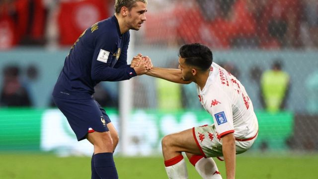 فوز تونس على فرنسا لم يكن كافيا لكي يتأهل نسور قرطاج