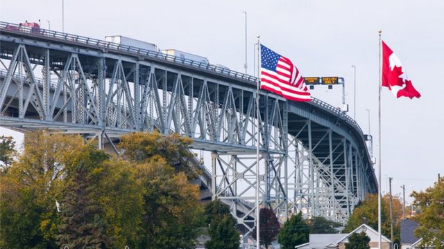 கனடா அமெரிக்கா எல்லை