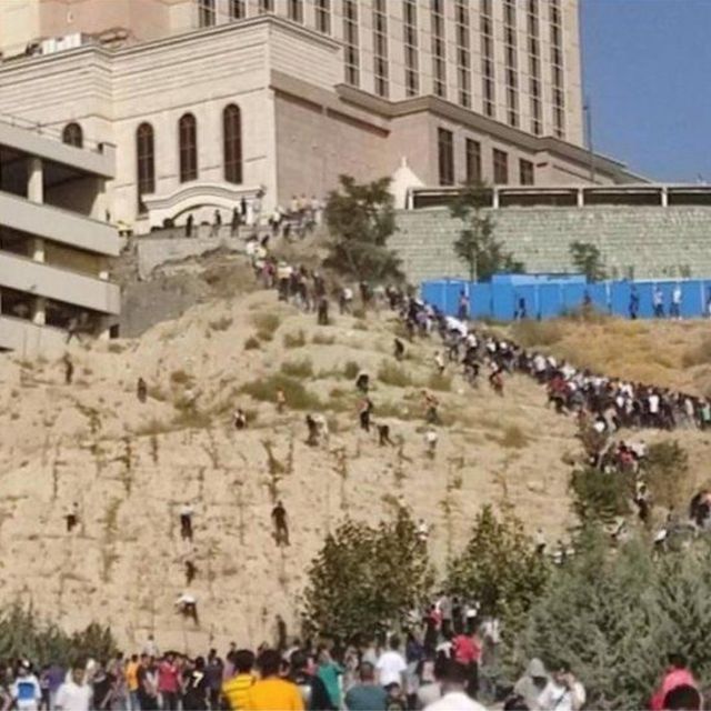 هجوم مردم به هتل اسپیناس، محل اقامت رونالدو و سایر بازیکنان تیم النصر عربستان