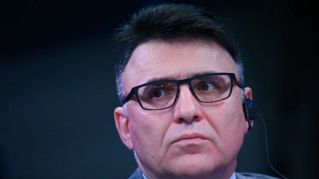 Александр Жаров