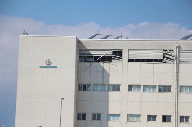 Hatay'daki Mustafa Kemal Eğitim ve Araştırma Hastanesi depremde hafif hasar gördü