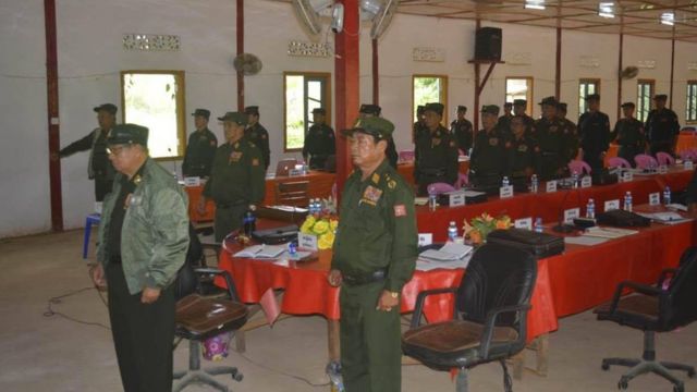 SSPP ဥက္ကဌ ဗိုလ်ချုပ်ကြီး ပန်ဖနဲ့ နာယက ဗိုလ်ချုပ်ကြီးဆေထင်