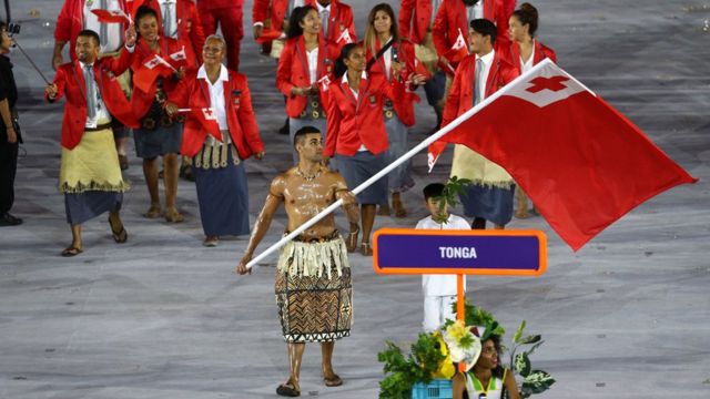 Atleta de Tonga Pita Nikolas Aufatofua