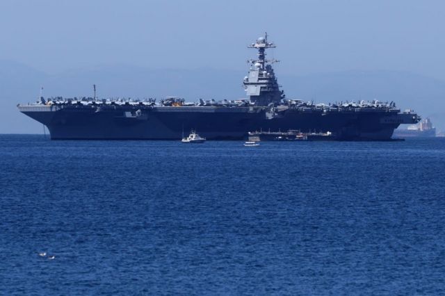 El portaviones USS Gerald R. Ford (aquí anclado frente a Atenas)