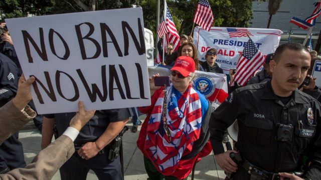 Протесты против миграционной политики Трампа