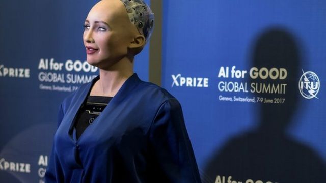 Stolpe befolkning Il Saudi Arabia don give 'Sophia' di robot citizenship - BBC News Pidgin