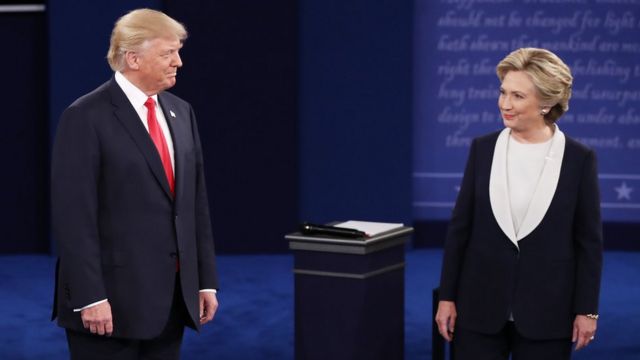 Hillary Clinton na Donald Trump bari mu twigoro twa nyuma two kurondera amajwi imbere y'amatora y'ejo