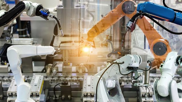 Brazos mecánicos de robots industriales