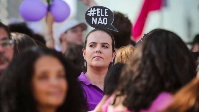 Manifestação contra candidato presidencial Bolsonaro