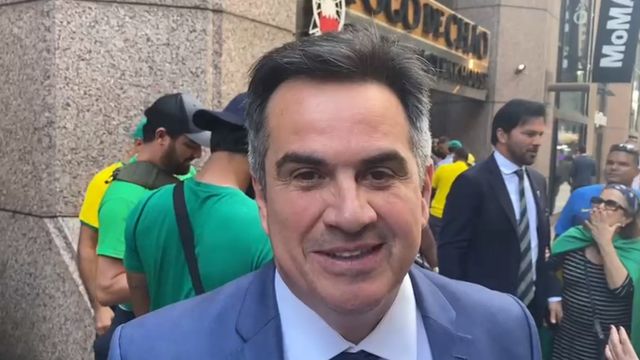 Ciro Nogueira na porta da churrascaria visitada por Bolsonaro em Nova York