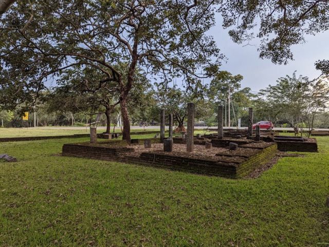 பொலன்னறுவையில் சோழர் அடையாளம்