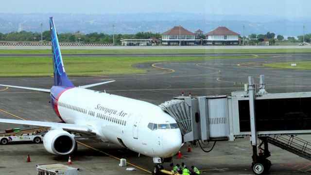 Indonesian passenger plane disappeared after taking off from Jakarta