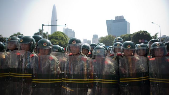 趙鑫一案發生後,有報道指瀘縣市民與警方爆發衝突。