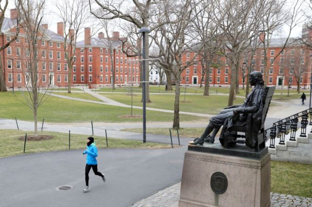 Universidad de Harvard