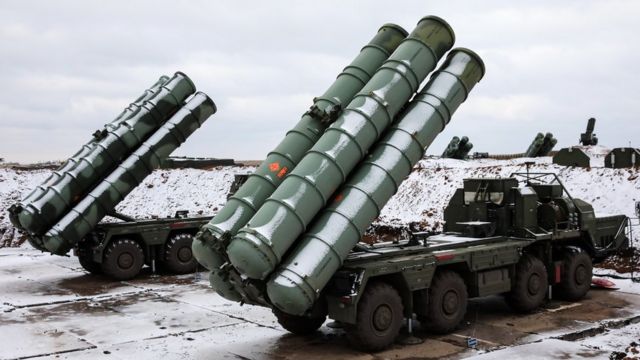 Россия С-400 зенит-ракета мажмуаси Қримдаги Жанкой яқинида