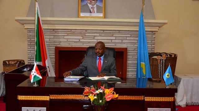 Inama y'abashikiranganji irongowe na Prezida Pierre Nurunziza niyo yafashe ingingo yo kuva muri CPI