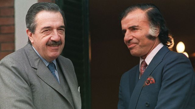 Raul Alfonsin y Carlos Menem