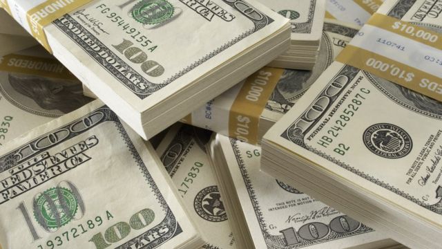Доллары США
