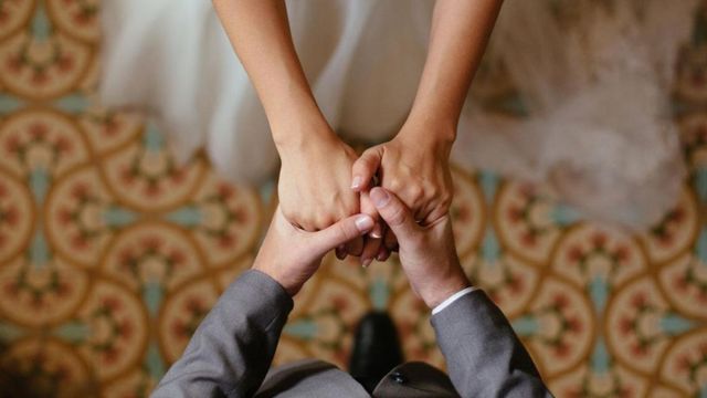 结婚会永远改变人的个性吗？ - BBC 英伦网