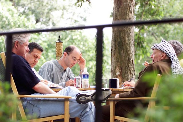 Arafat, Clinton and Robert Malley at the Camp David Summit in 2000