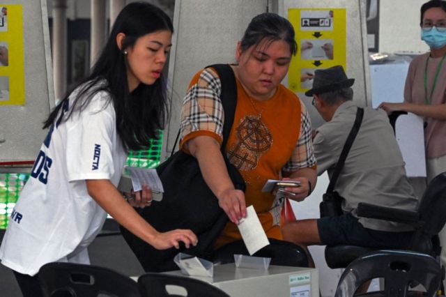 சிங்கப்பூர்