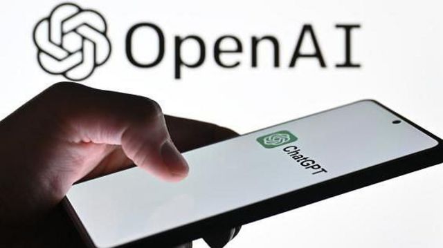 சாட் ஜிபிடி  ஆண்ட்ராய்டு ஸ்மார்ட்ஃபோன்