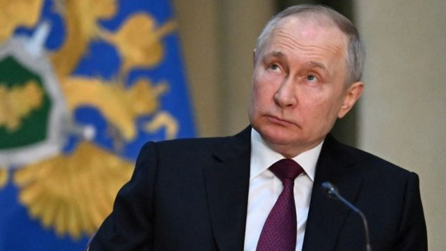 روسيا وأوكرانيا: هل يمكن اعتقال فلاديمير بوتين بعد إصدار المحكمة الجنائية الدولية مذكرة توقيف بحقه؟