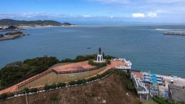 EUA armam Taiwan até os dentes em meio a tensões com China - BBC