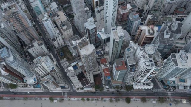 Vista aérea de la Avenida Atlântica
