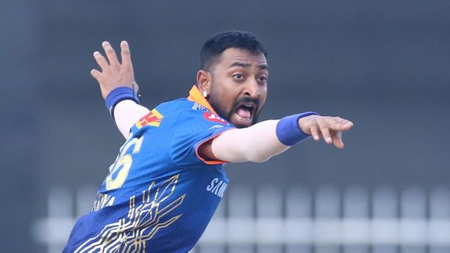 மும்பை அணியின் க்ருனால் பாண்ட்யா