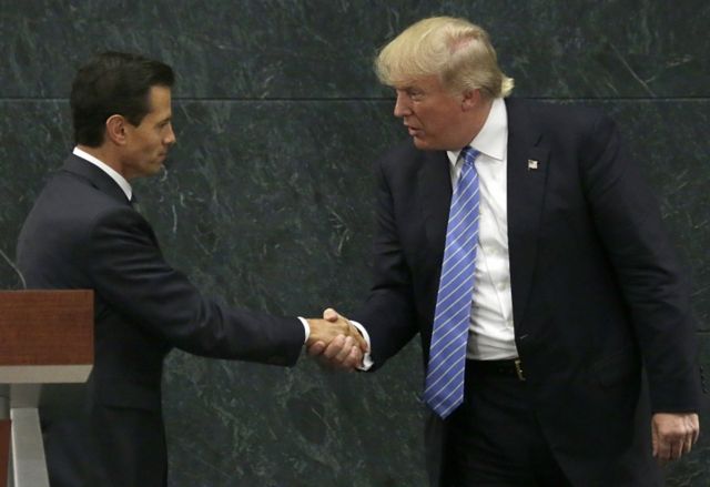 Medios mexicanos relacionaron la dimisión de Videgaray con la visita de Trump.