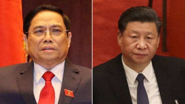 Ông Phạm Minh Chính (trái)