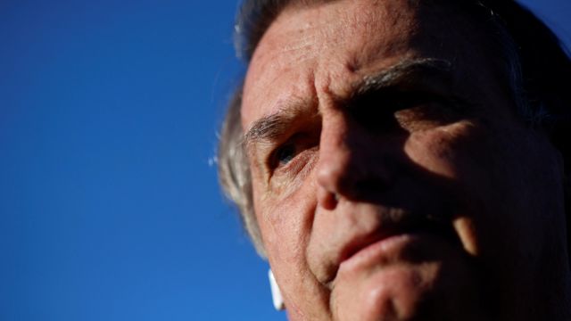 Bolsonaro inelegível: os 'ex