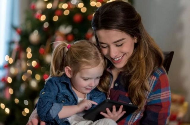 நூல்கள், வாசிப்பு, டிஜிட்டல் சாதனங்கள், குழந்தைகள் 