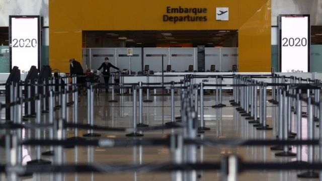Aeroporto de Guarulhos vazio