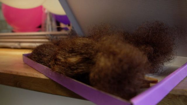 El pelo donado por Poppy