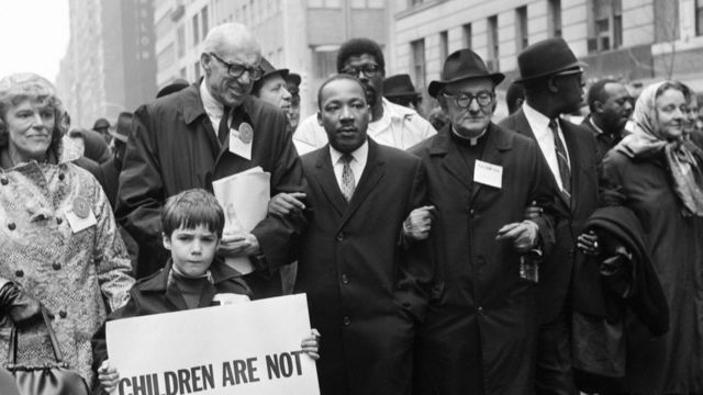 Mục sư nổi tiếng Martin Luther King tại cuộc biểu tình phản chiến ở New York tháng 3/1967