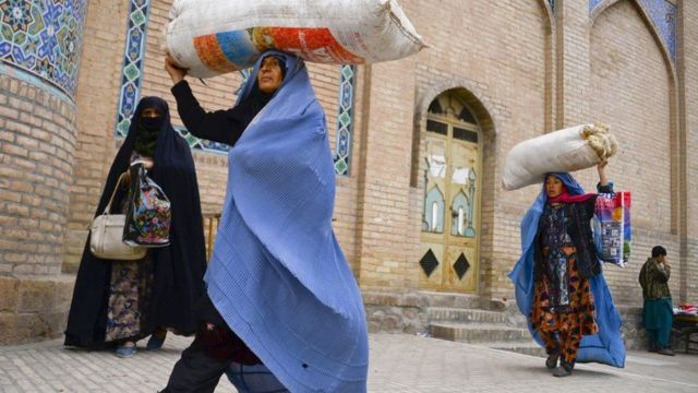 Taliban Dan Cok Eslilik Uyarisi Dusmanlarimiza Malzeme Veriyor Bbc News Turkce