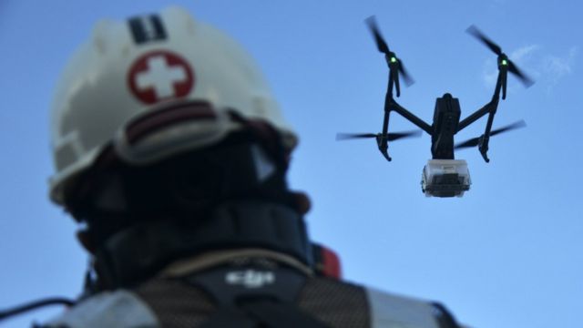 Mengantar obat dengan drone