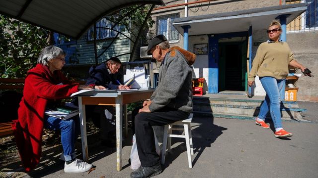 Polling stations have been set up in all regions