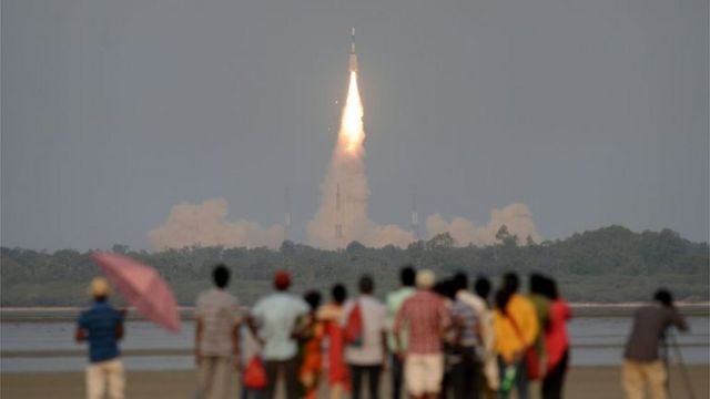 通信衛星「GSAT-6A」の打ち上げは成功したものの、連絡が取れなくなっている