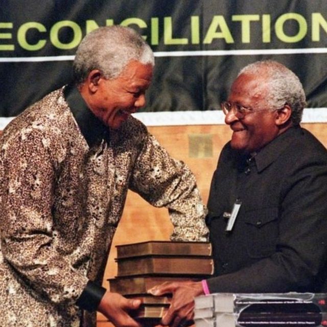 Tutu delivers Truth and Reconciliation Commission report to Mandela