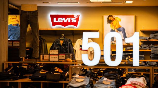 Levi's cuts 700 jobs due falling sales - BBC News